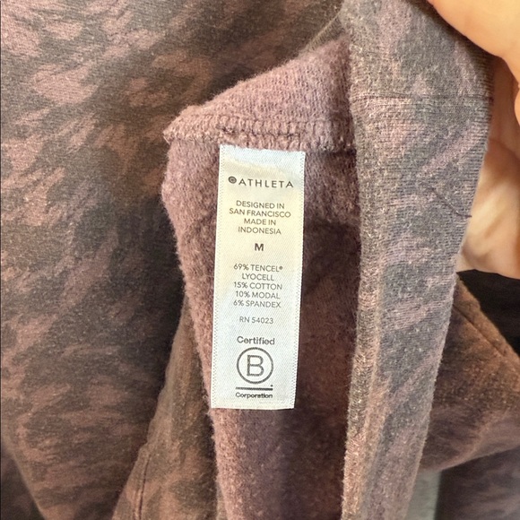 Athleta Studio to Street Brown Lynx Crewneck - Picture 4 of 4